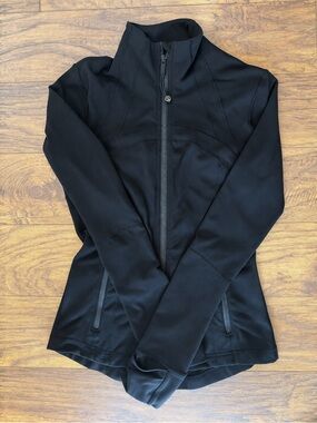 Lululemon Define Jacket Fitted Black Activewear Size 4